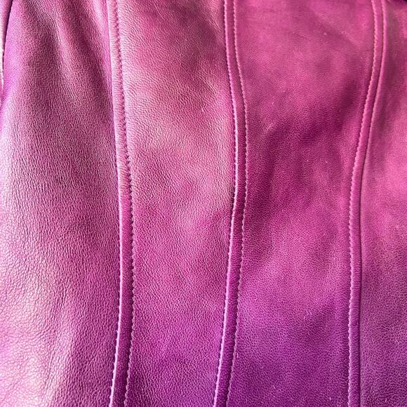 La Marque Fitted Leather Jacket small purple leather beautiful NWT - Picture 3 of 7